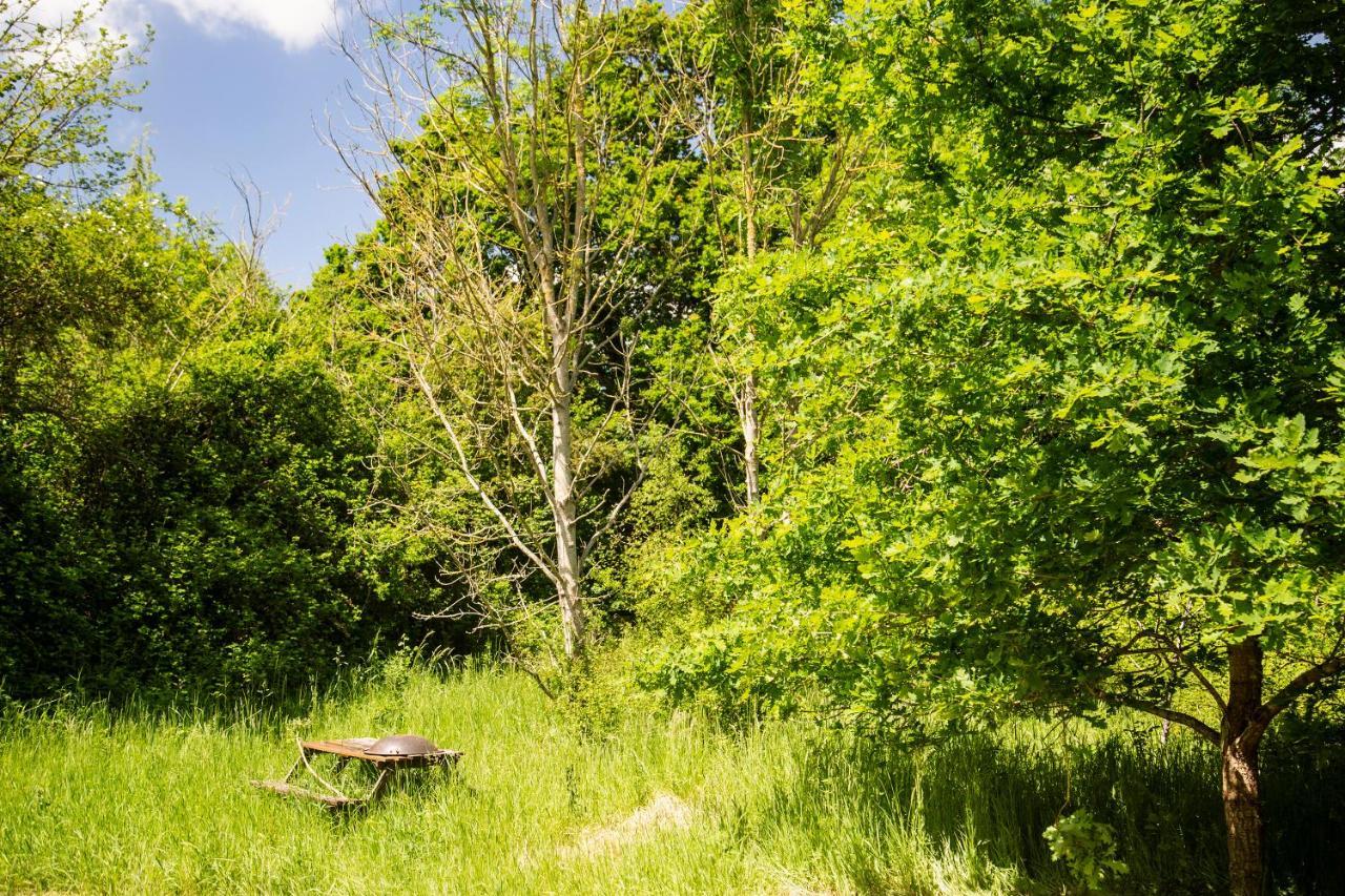 Dgg Woodland Escape 호텔 South Barrow 외부 사진